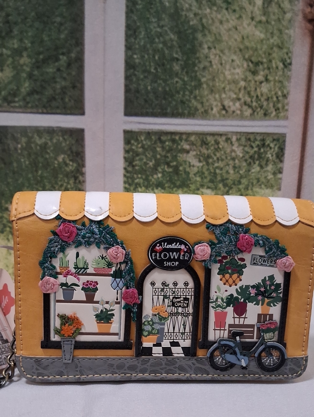 ​🌸 HIGHLY SOUGHT-AFTER RETIRED ARCHIVE: NWT Vendula London Flower Shop Belt Bag